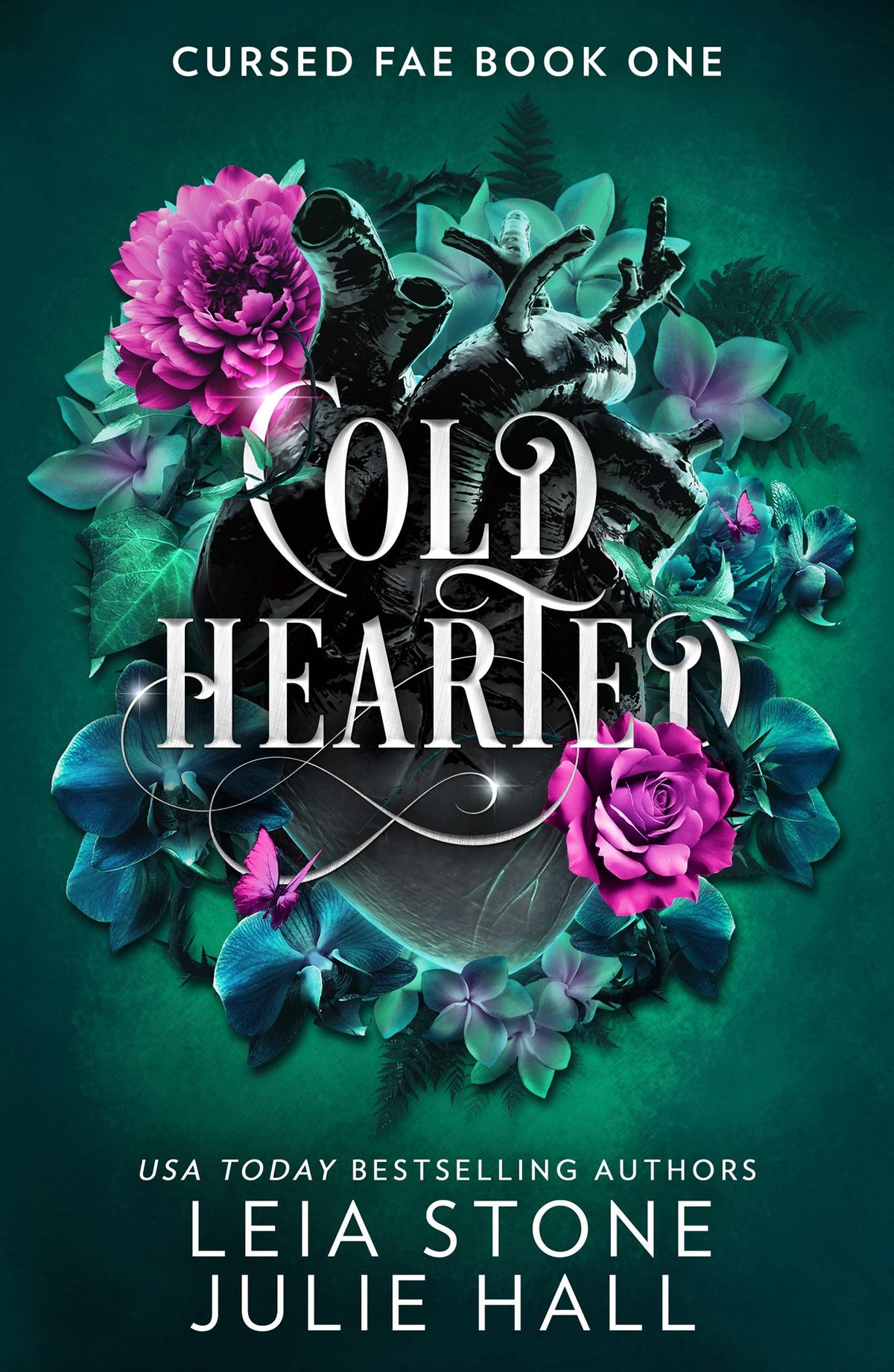 Cold Hearted: The breathtaking fantasy romance for 2025 from the TikTok sensations: Book 1-1